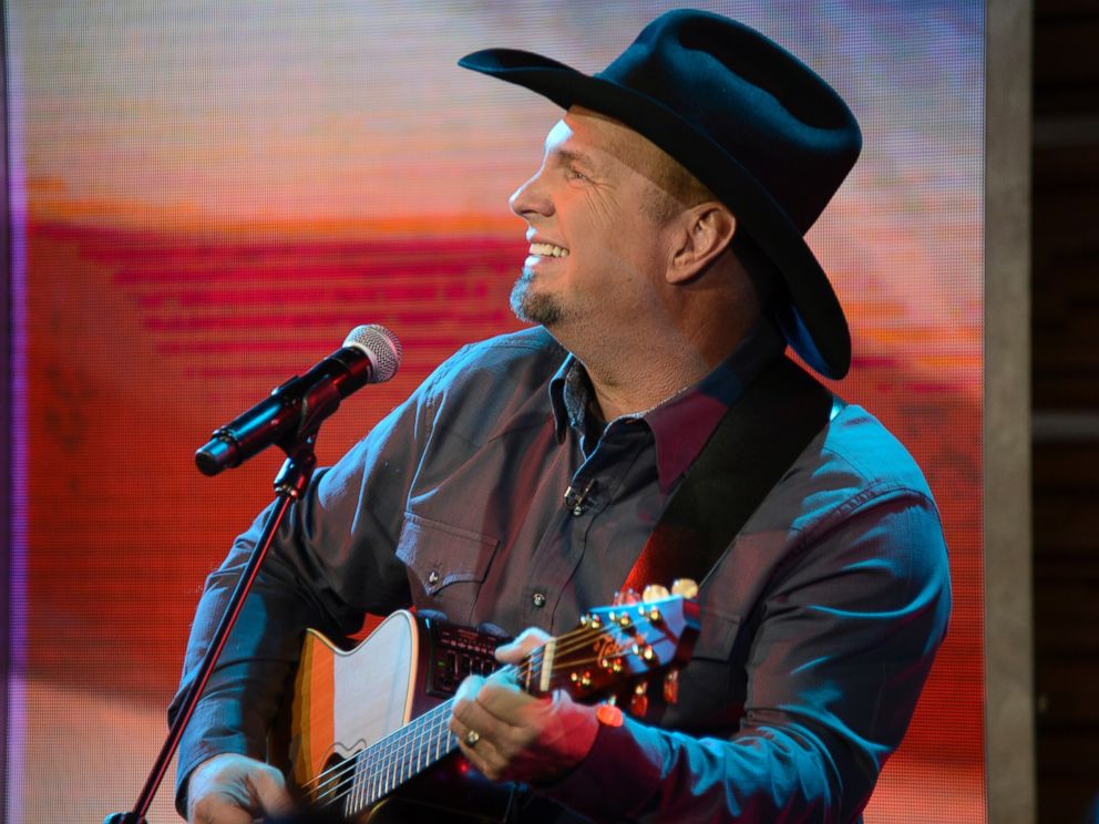 Garth Brooks tickets available at box office