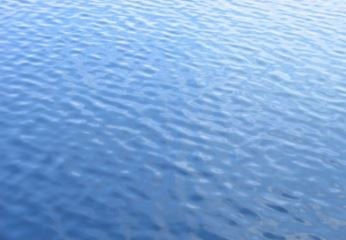 Lake water search for man suspended because of thin ice