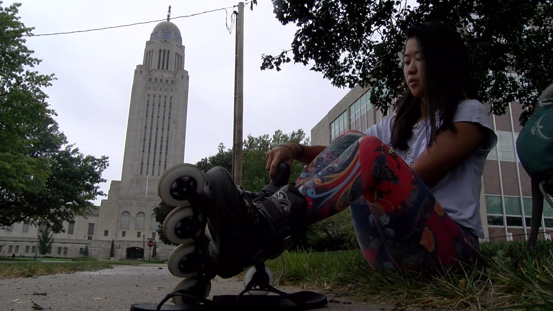 Woman rollerblading across U.S. to empower young women