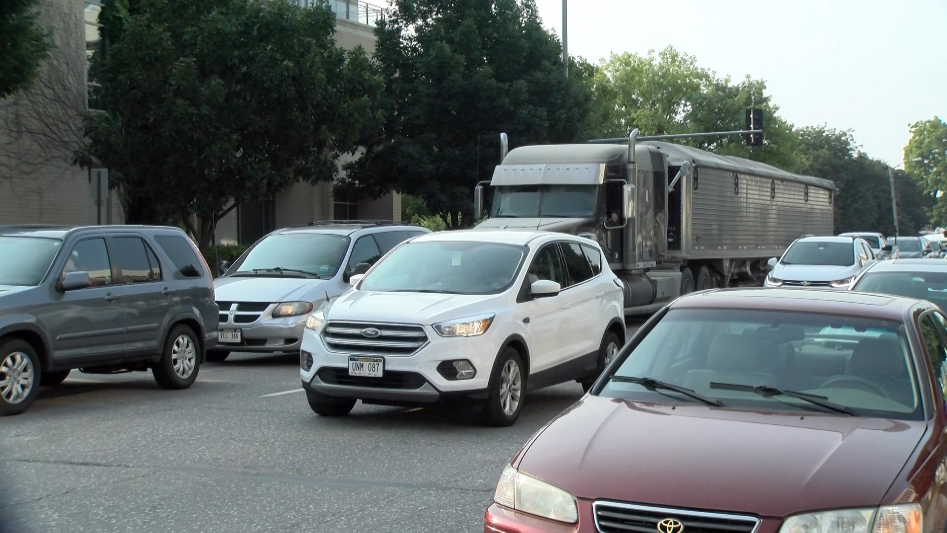 Water main work downtown could close lanes for months
