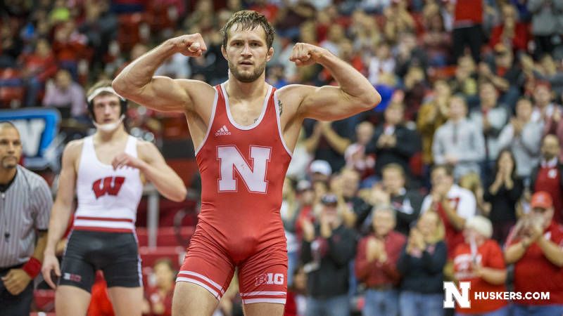 Nebraska's Tyler Berger advances to national championship bout