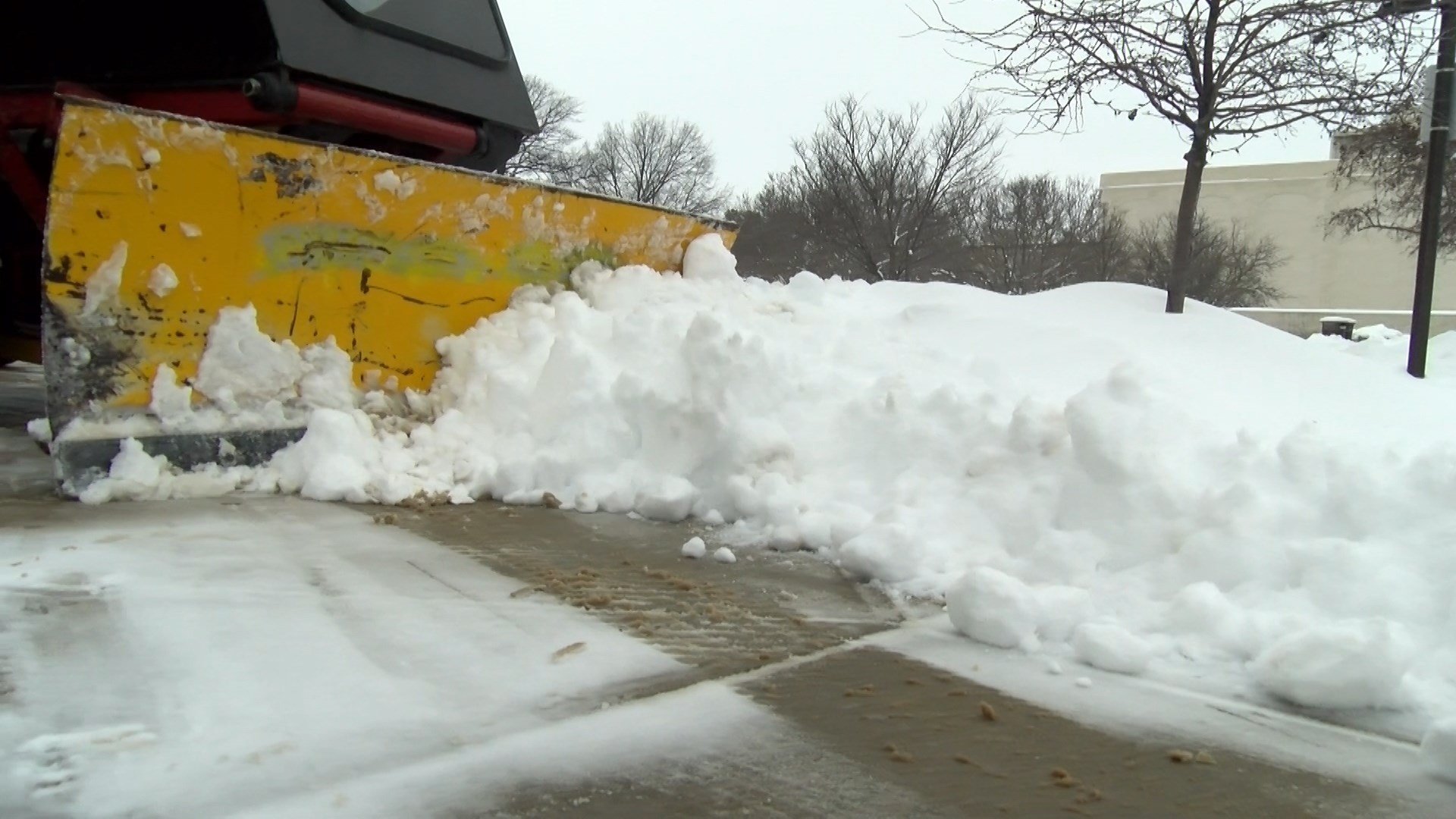 Lancaster County road conditions update ahead of morning commute