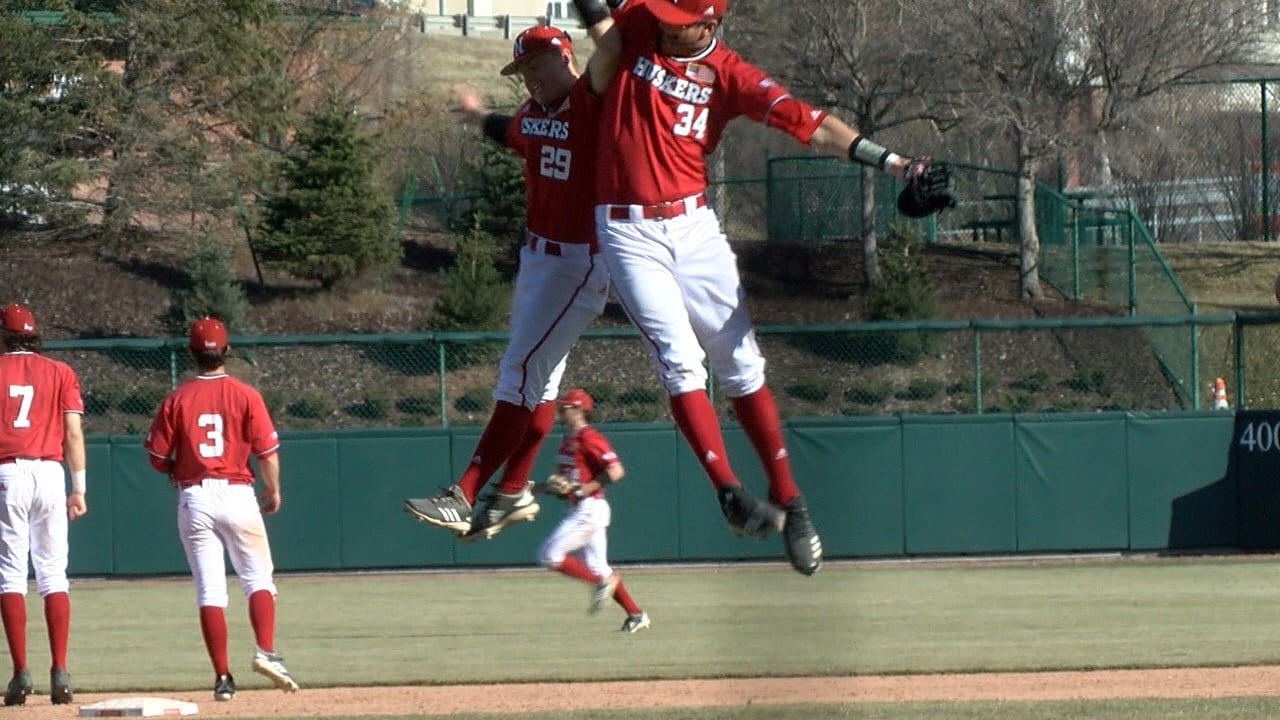 Husker baseball cruises against Air Force, 12-3