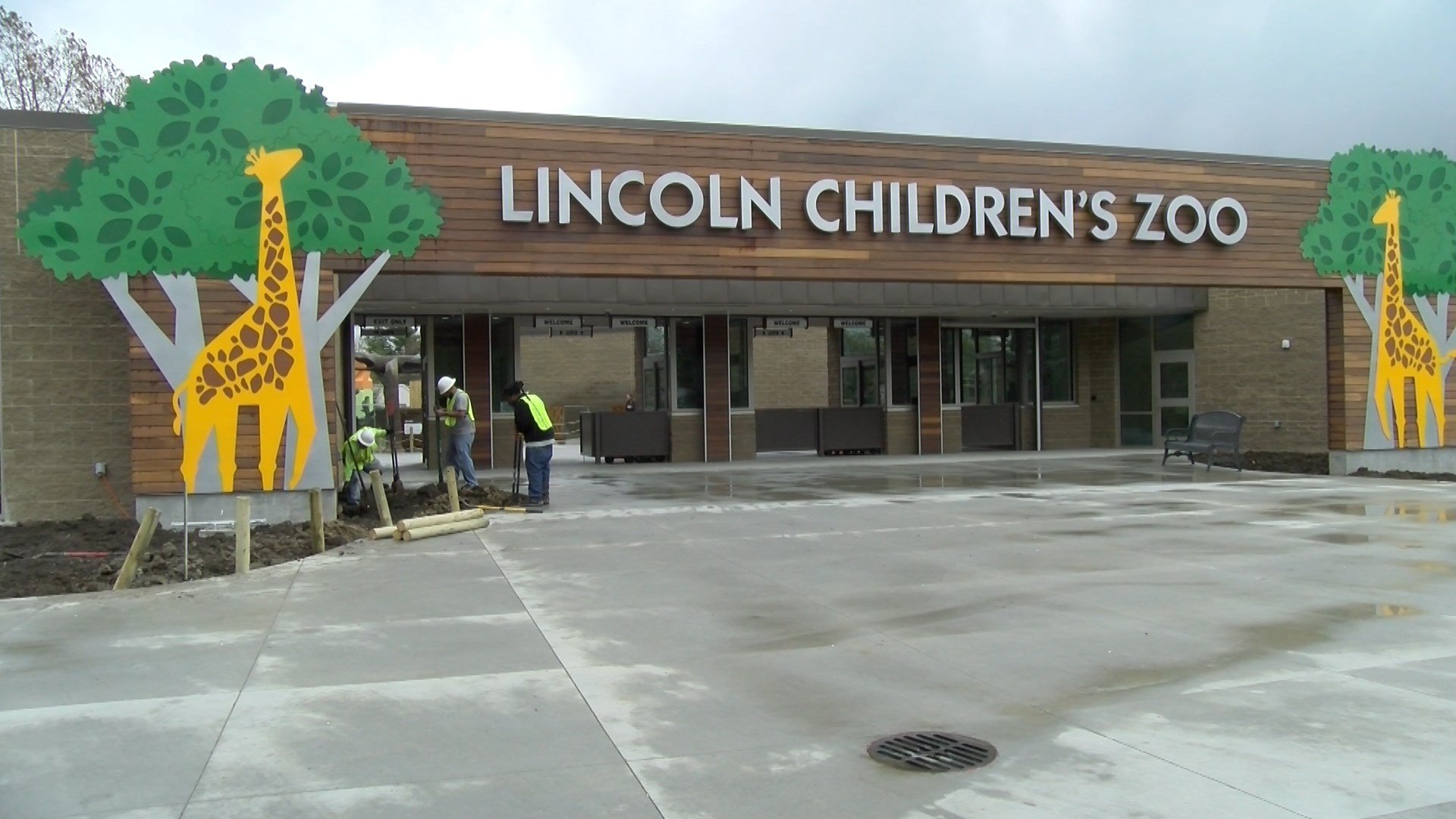 Lincoln Children's Zoo prepares for heat wave