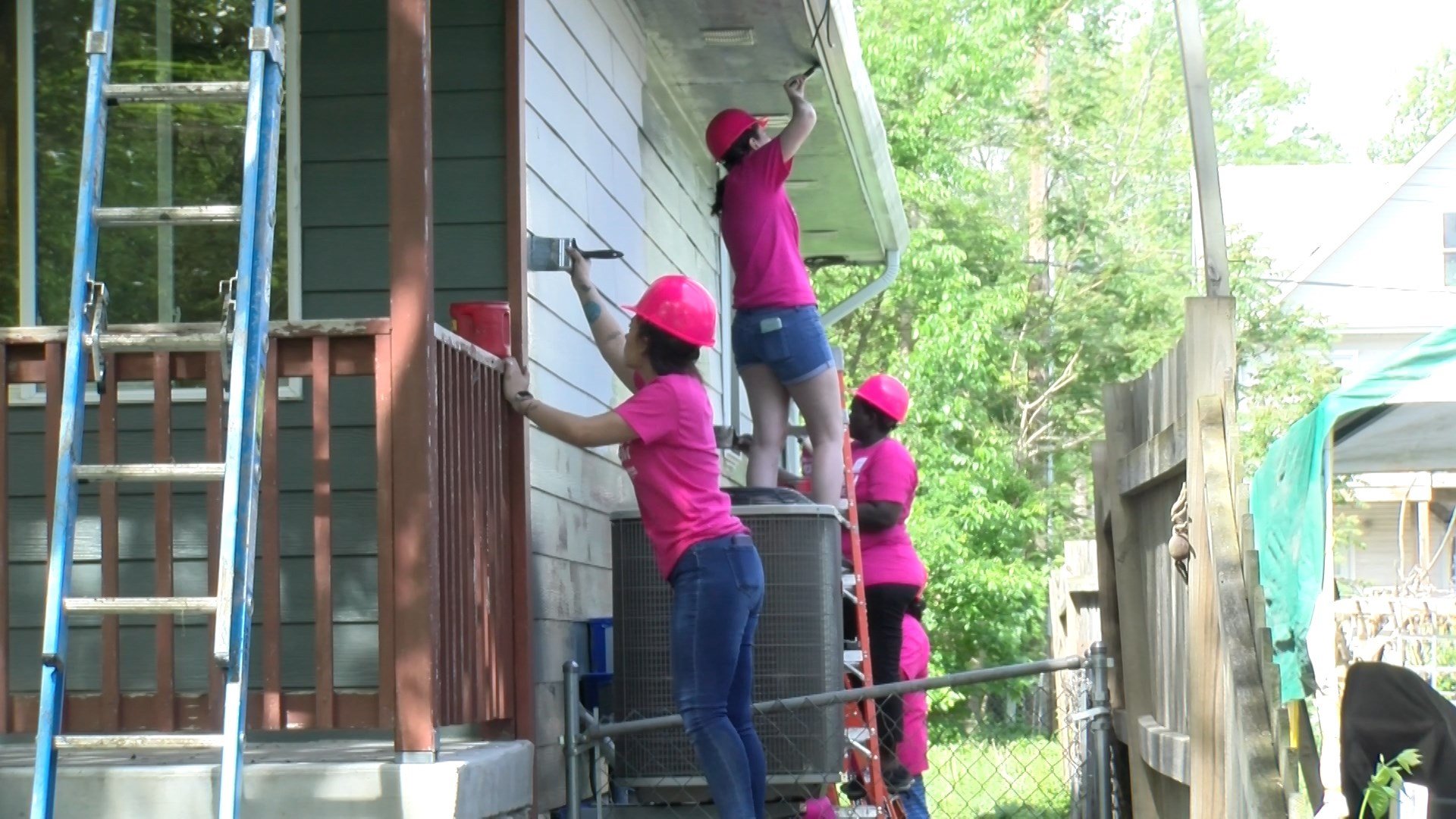Lincoln Habitat for Humanity's program empowers women to build houses for those in need