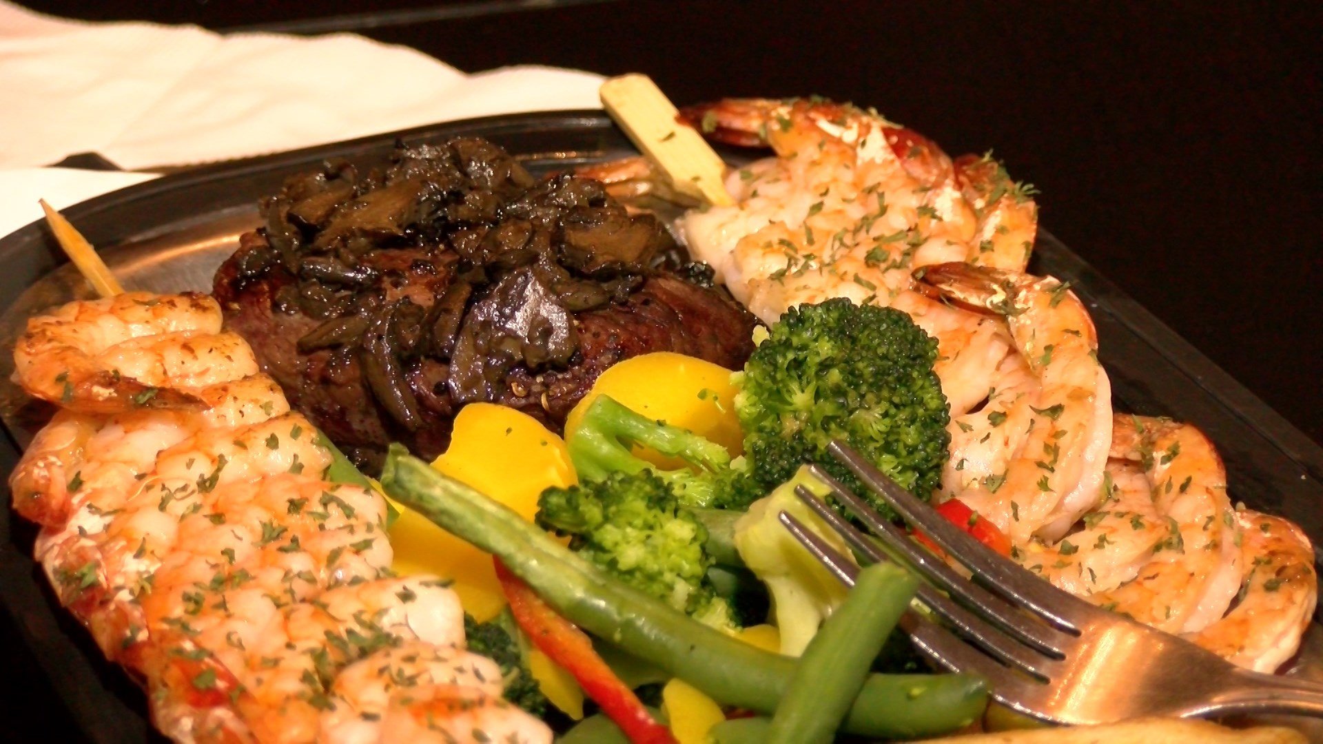 Food Friday: Tam O'Shanter under new ownership, keeping the Lincoln staple alive