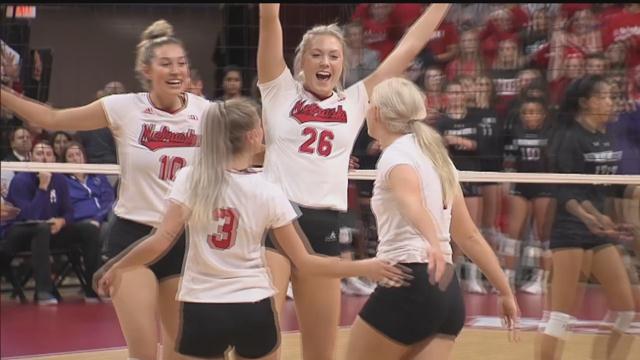 Husker volleyball gearing up for pair of massive Big Ten matches