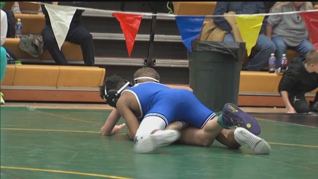 Lincoln East takes six titles at HAC H.S. Wrestling tournament