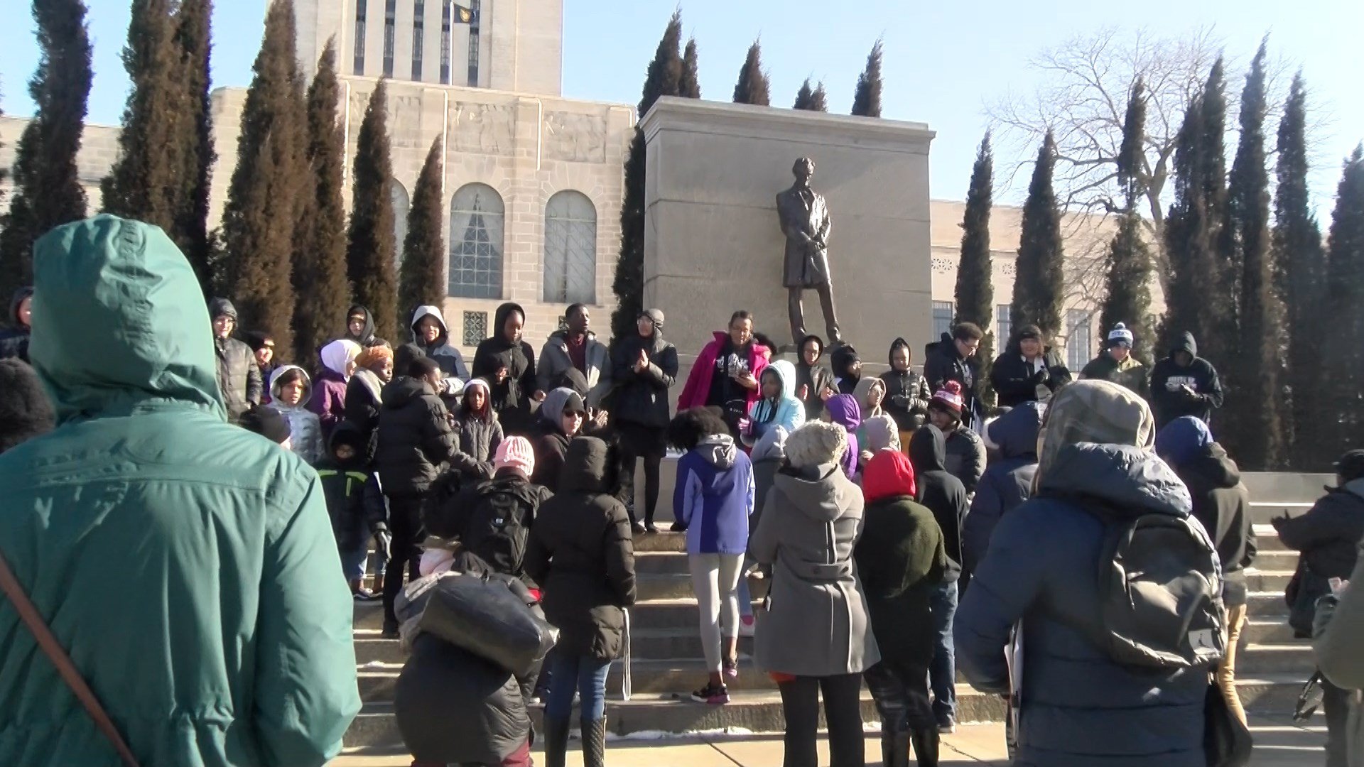 Lincolnites brave the cold by walking the MLK Youth Rally & March